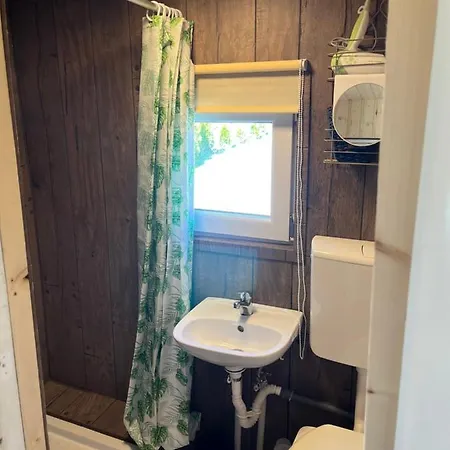Apartment Romantic Jacuzzi Hideaway Near Heviz