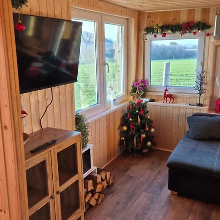 Romantic Jacuzzi Hideaway Near Heviz *